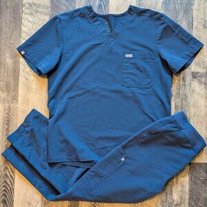 Figs Night Sky Set Axim Cargo Pants & Leon Scrub Top Medium